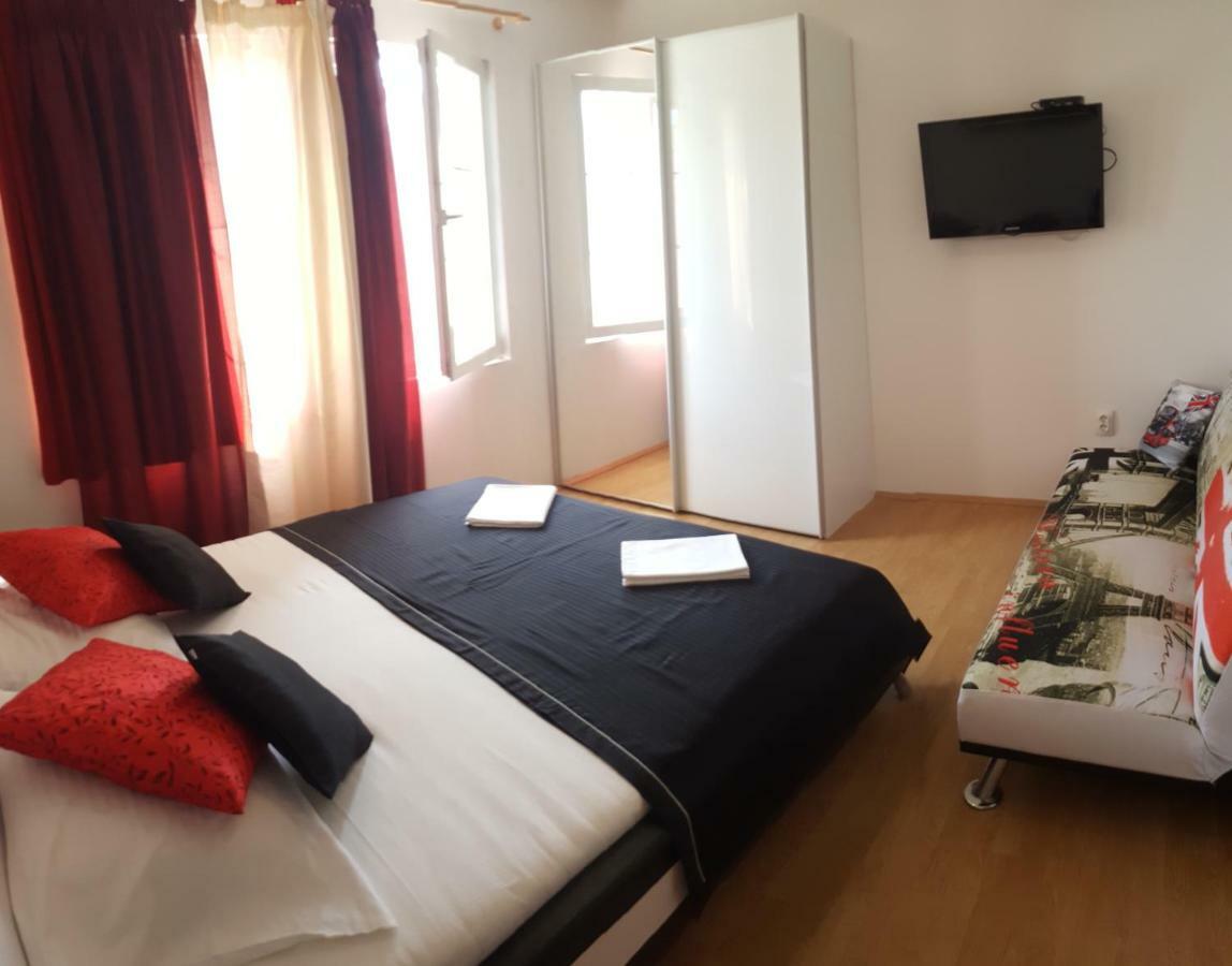 Apartments Mira บีโอกราดนาโมรู ภายนอก รูปภาพ