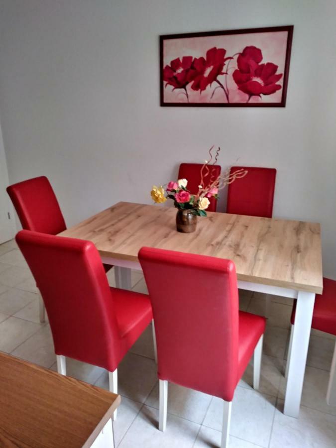 Apartments Mira บีโอกราดนาโมรู ภายนอก รูปภาพ
